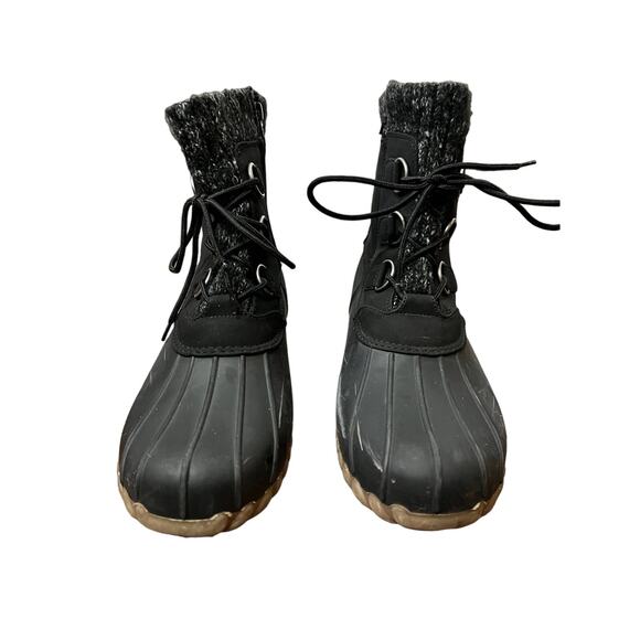 BareTraps Shoes - Baretraps Waterproof Fabulous Duck Boots size 11
